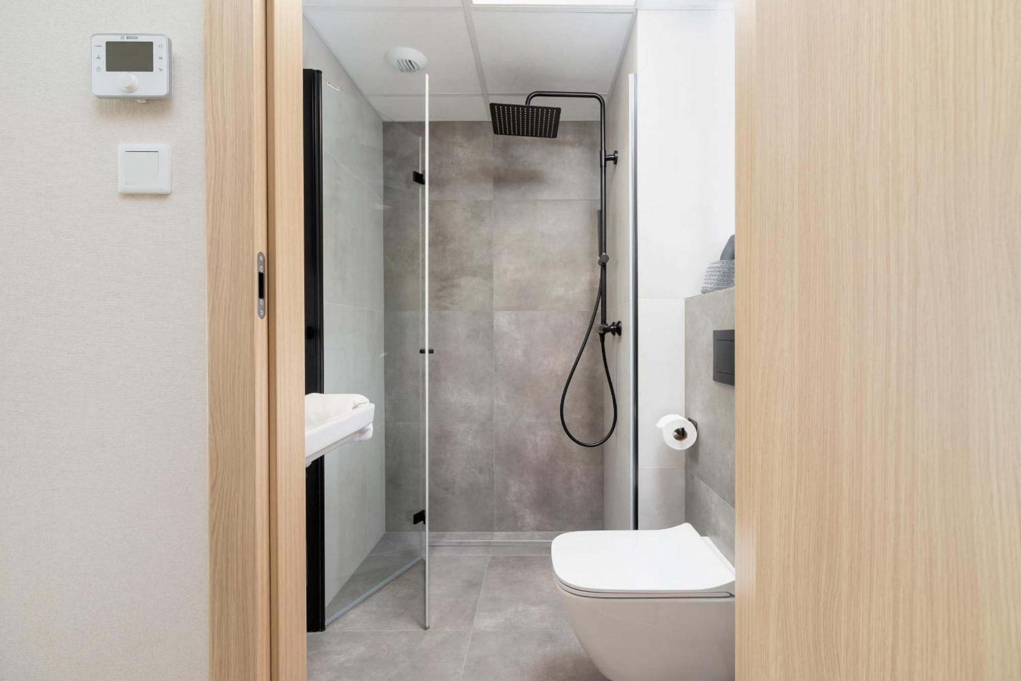 Modern Studios With Air Conditioning In Downtown Krakow By Noclegi Renters Esterno foto