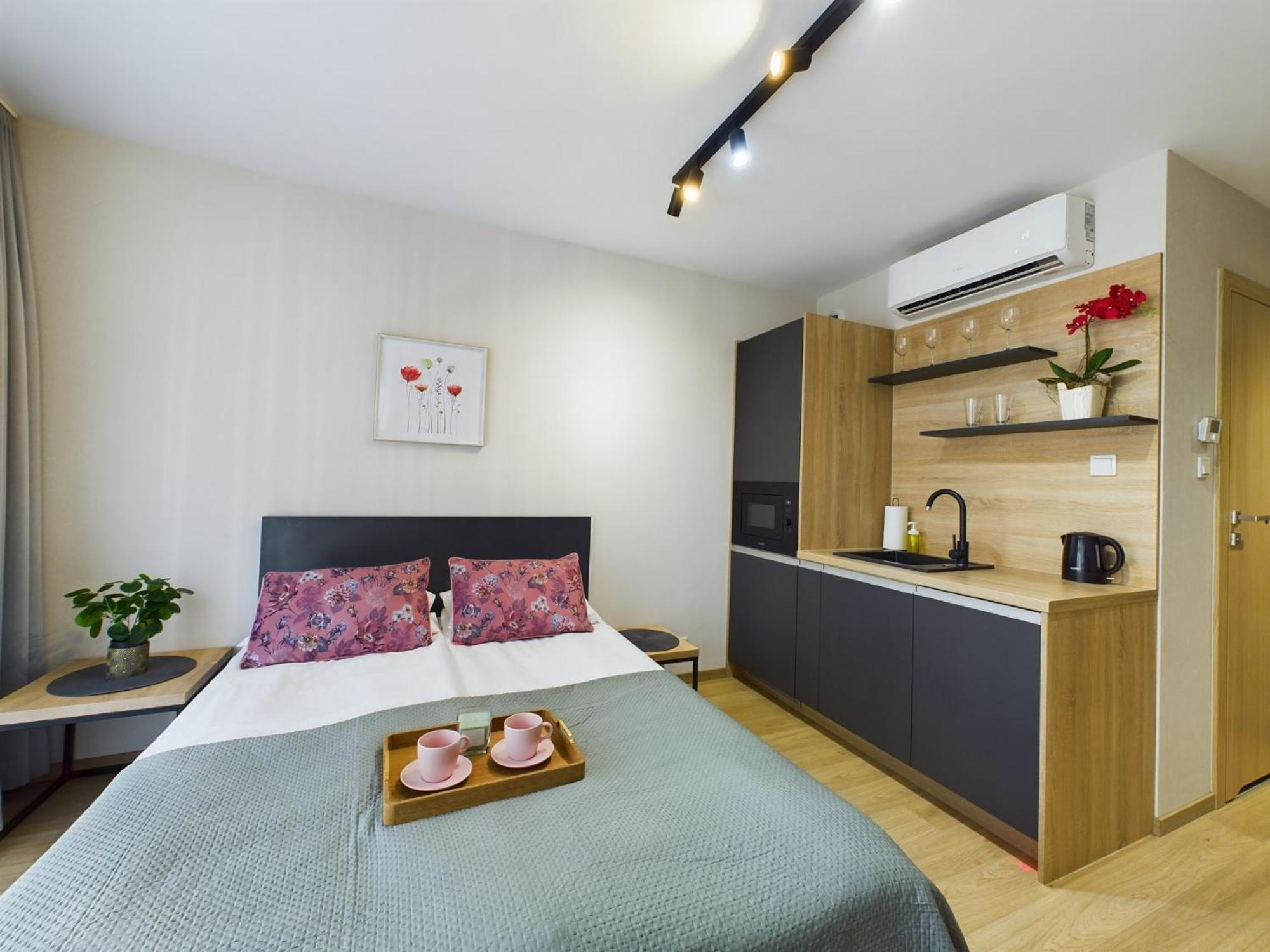 Modern Studios With Air Conditioning In Downtown Krakow By Noclegi Renters Esterno foto